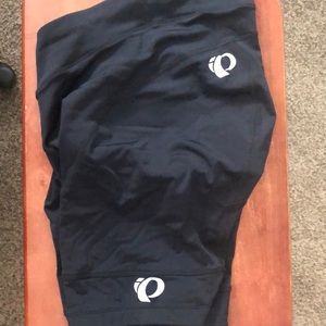 Padded Pearl Izumi Women’s W Elite Inrcool shorts